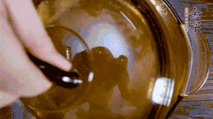 加山藥、毛豆再煮15分鐘。