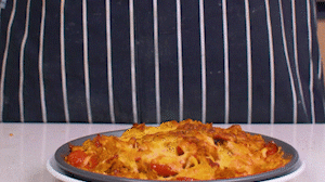 出鍋啦！?。】梢约狱c(diǎn)黑胡椒調(diào)味。